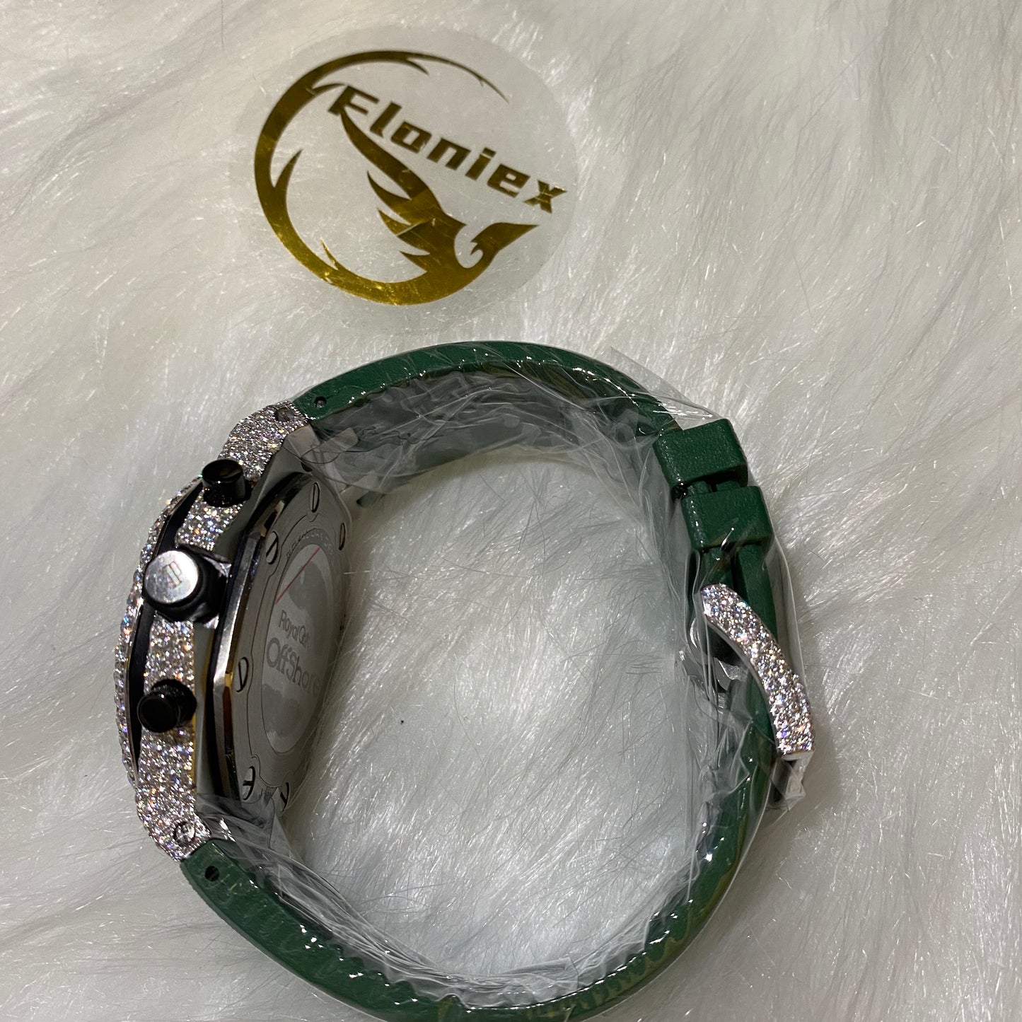 AUDEMARS PIGUET ROYAL OAK MOISSANITE – SILVER DIAL WITH GREEN CAMO STRAP