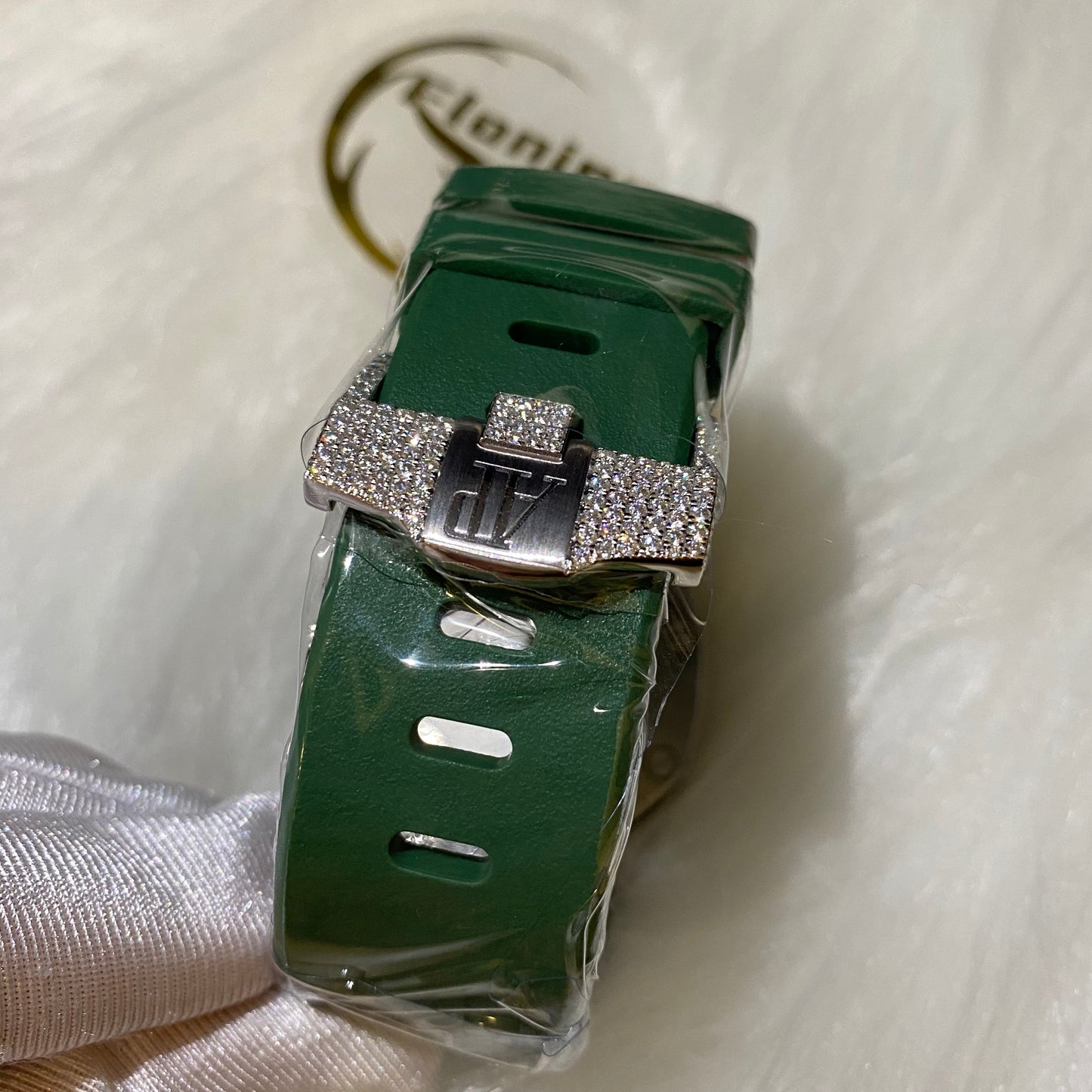 AUDEMARS PIGUET ROYAL OAK MOISSANITE – SILVER DIAL WITH GREEN CAMO STRAP