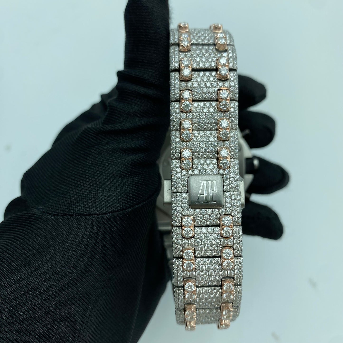 AUDEMARS PIGUET ROYAL OAK MOISSANITE WATCH WITH RED ARABIC DIAL – FULL ICED ROSE GOLD DETAIL EDITION