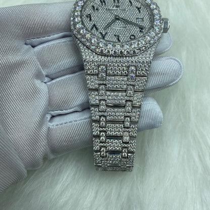 AUDEMARS PIGUET ROYAL OAK MOISSANITE – SILVER DIAL AUTOMATIC FULL ICED
