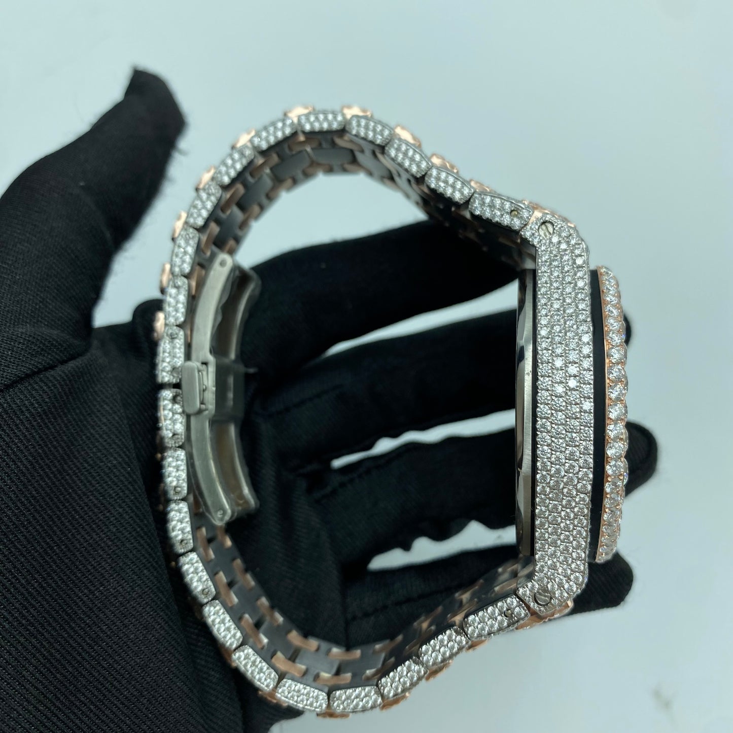AUDEMARS PIGUET ROYAL OAK MOISSANITE WATCH WITH RED ARABIC DIAL – FULL ICED ROSE GOLD DETAIL EDITION