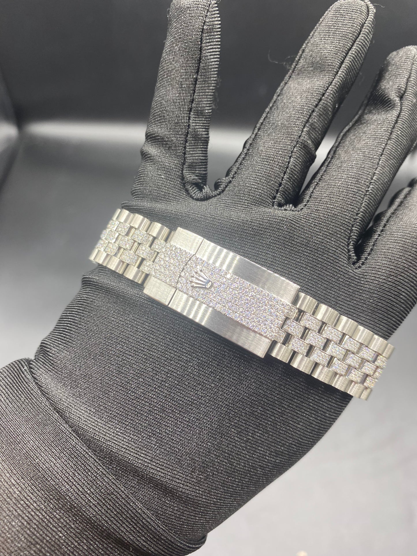 ROLEX DATEJUST MOISSANITE WATCH WITH PINK DIAL –  ICED BEZEL EDITION