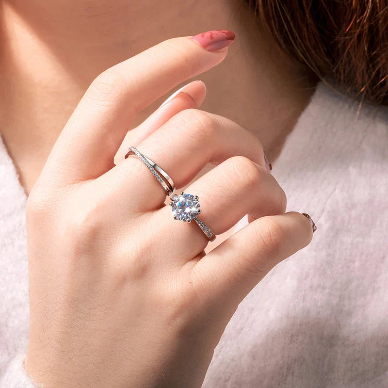 Round Cut Moissanite Diamond Band Ring (3 Carat)
