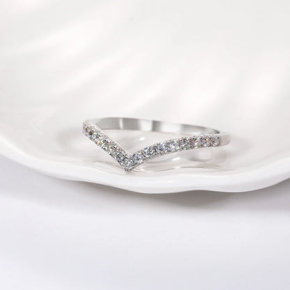 S925 Moissanite V Band Diamond Ring