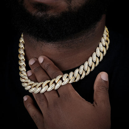 18mm Iced Out Miami Curve Diamond Cuban Link Chain