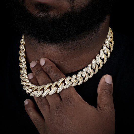 18mm Iced Out Miami Curve Diamond Cuban Link Chain