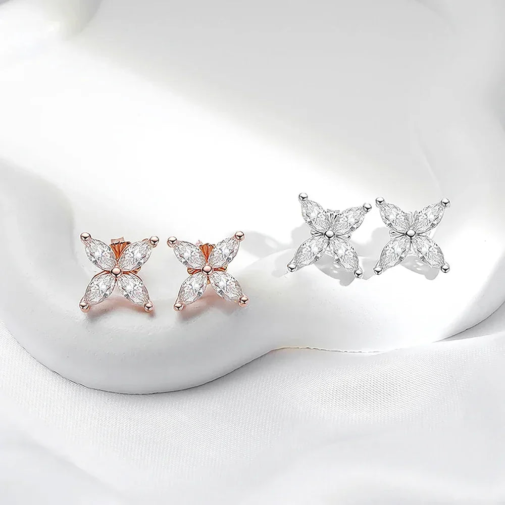 Women's S925 Moissanite Diamond Jasmine Pendant