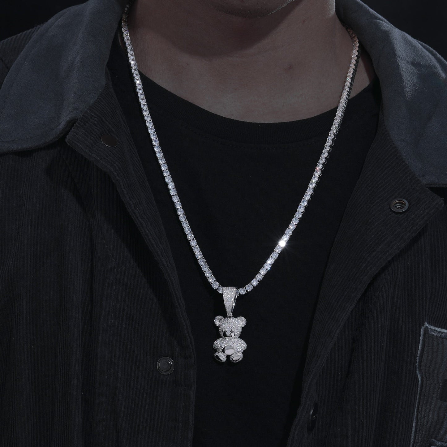 VVS Moissanite Aurora Bear Pendant