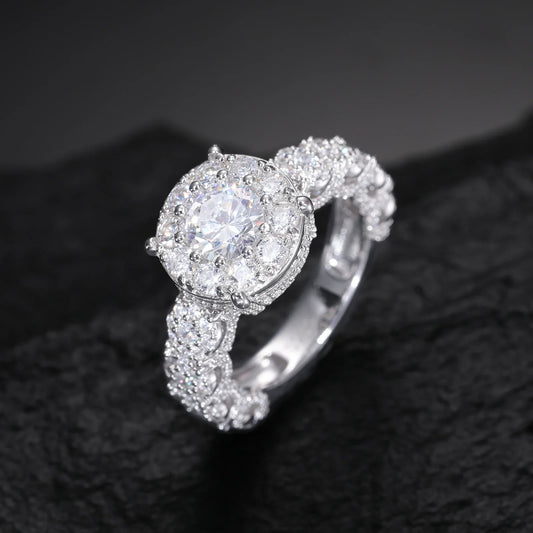 S925 Moissanite Round Cut Halo Clustered Diamond Ring