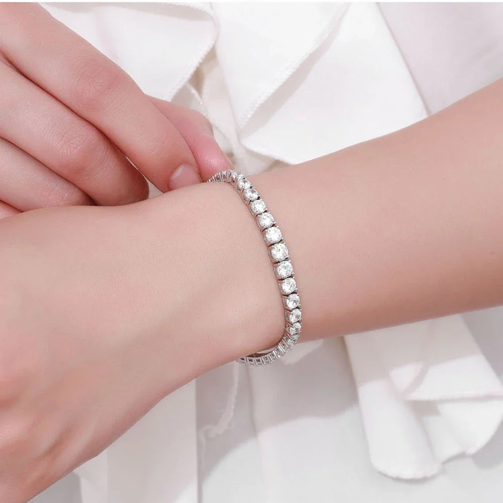 3-5mm S925 Moissanite Curved Tennis Bracelet