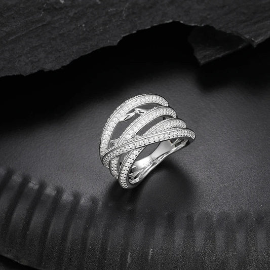 S925 Moissanite Intertwined Thorn Ring - White Gold