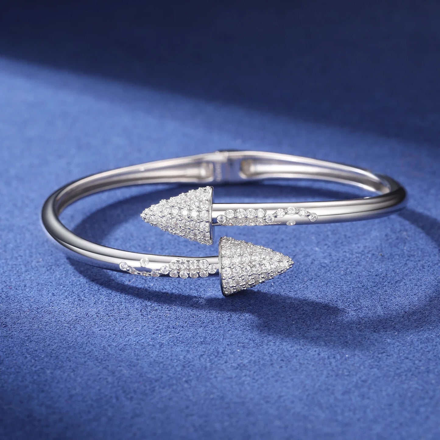 New S925 Moissanite Arrow Men Cuff Bracelet