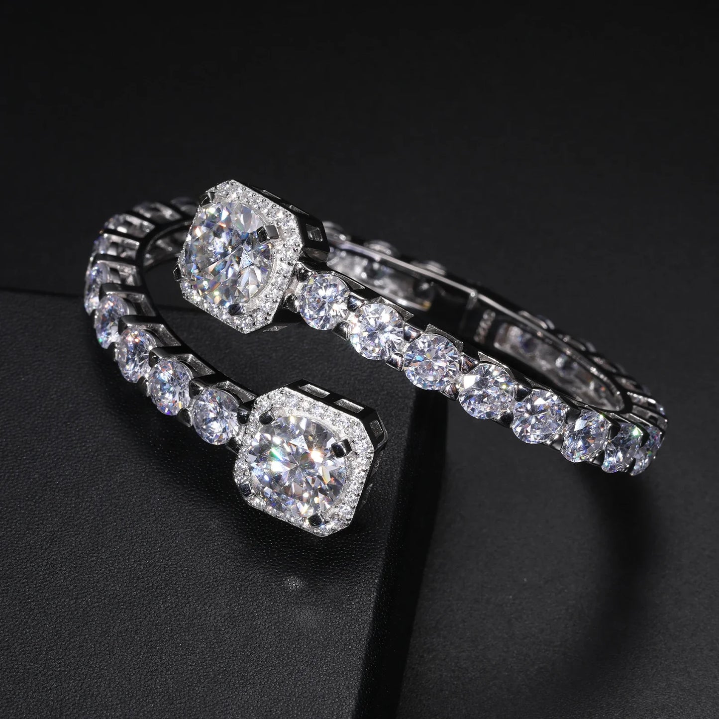 S925 Moissanite Clustered Tennis Bangle Bracelet