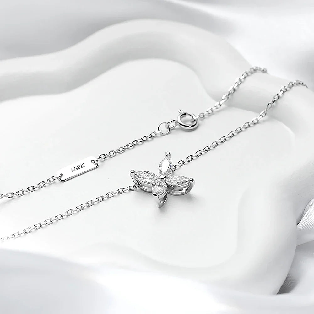 Women's S925 Moissanite Diamond Jasmine Pendant