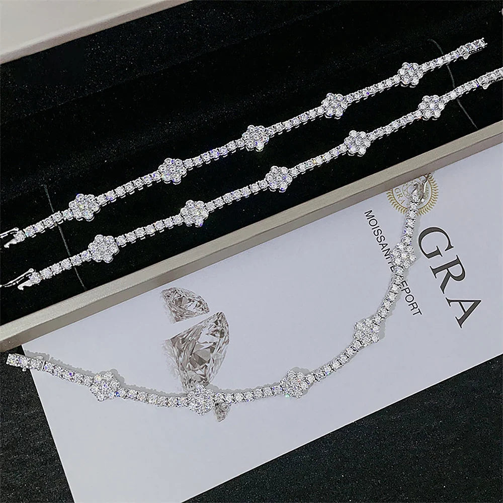 MOISSANITE ICED FLOWERS TENNIS BRACELET - WHITE GOLD