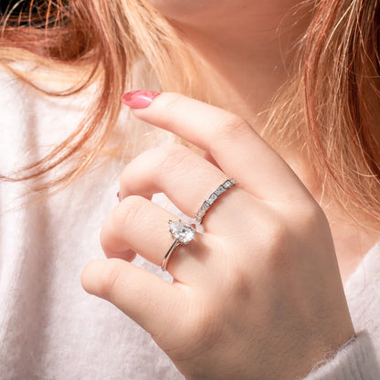 S925 Moissanite Sinuous Shapes & Geometric Flair Band Ring
