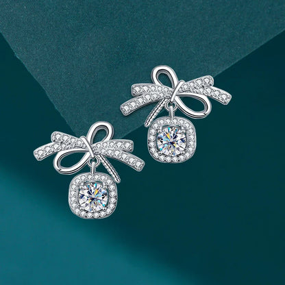 Women's S925 Moissanite Ribbon Bowknot Tie Stud Earrings