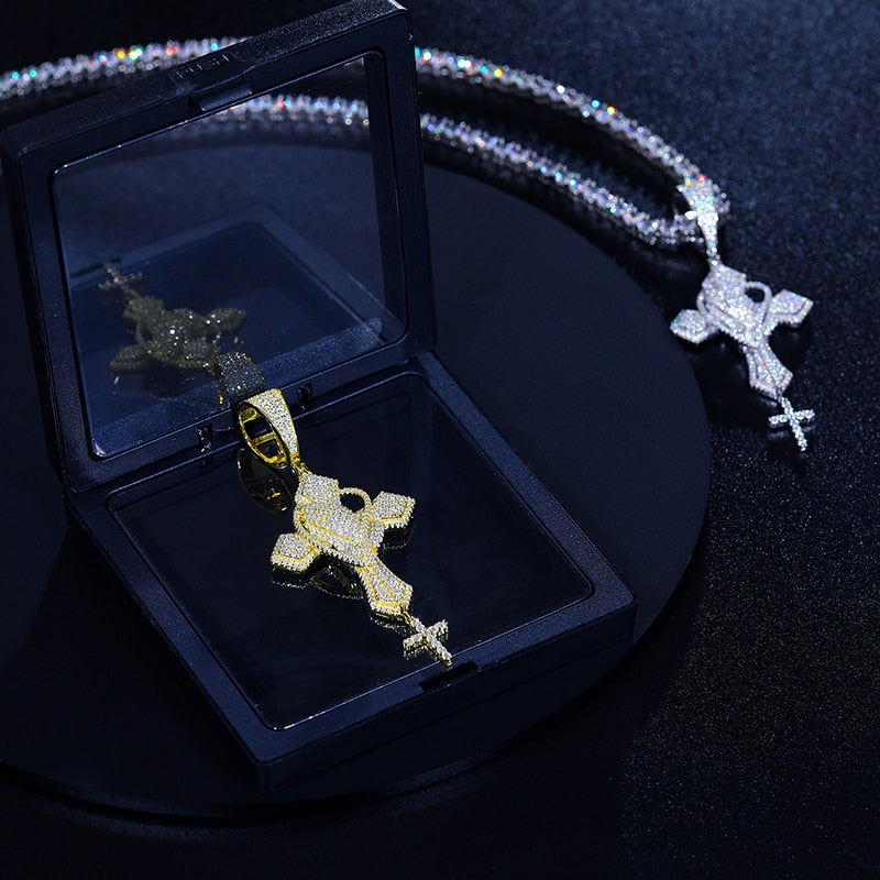 VVS Moissanite Praying Hands Cross Pendant
