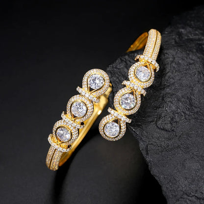 Moissanite Noose Pearl Diamond Bracelet