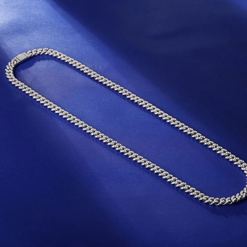8MM VVS Moissanite Diamond Cuban Link (Passes Diamond Tester)