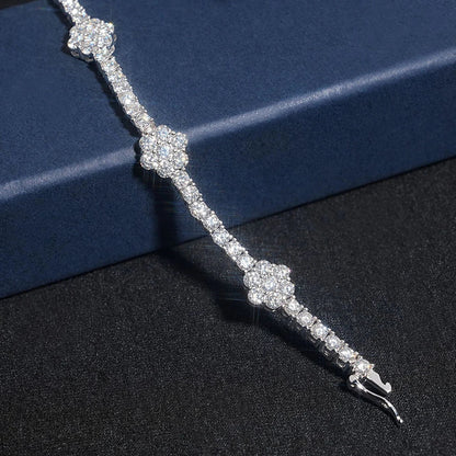MOISSANITE ICED FLOWERS TENNIS BRACELET - WHITE GOLD