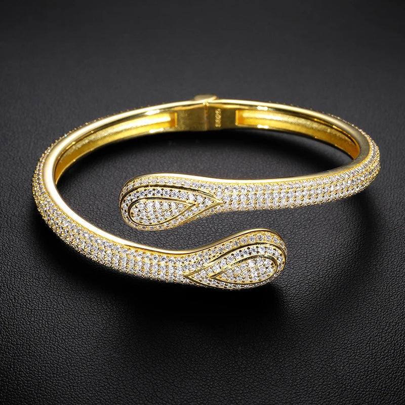 S925 Moissanite Tear-Drop Cuff