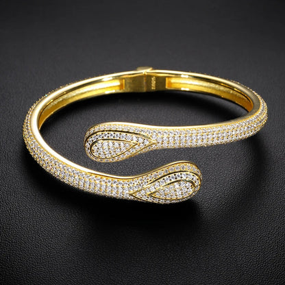 S925 Moissanite Tear-Drop Cuff