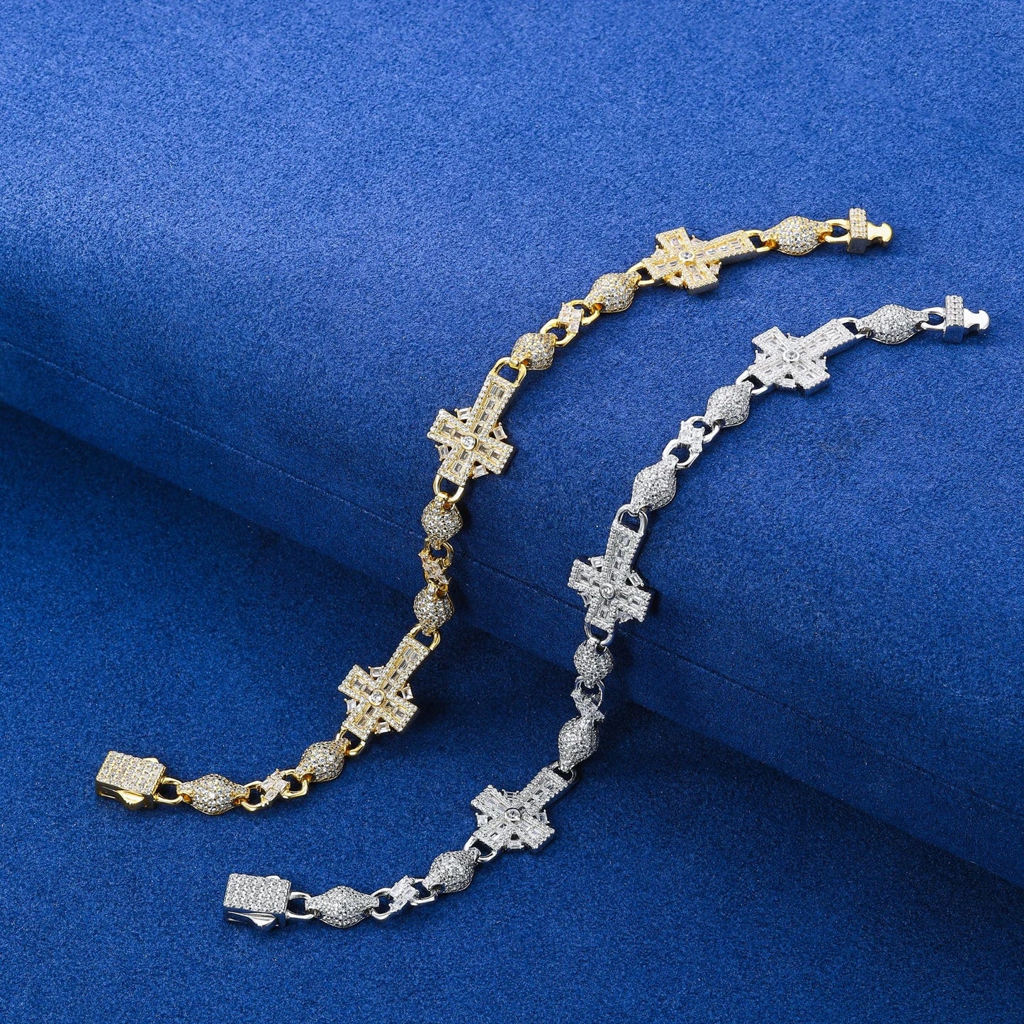 S925 Moissanite Diamond Iced Royal Cross Link Bracelet - 14mm