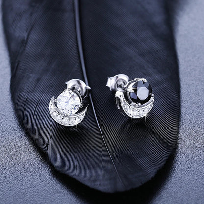 New S925 VVS Black White Moissanite Moon Stud Earrings