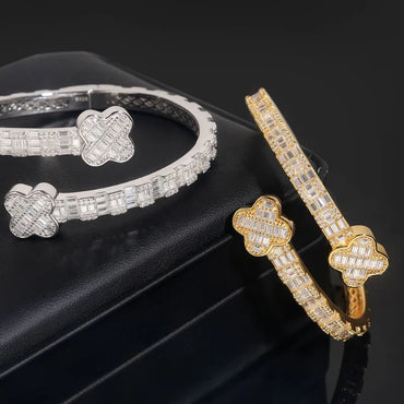 S925 Moissanite Baguette Clover Diamond Bangle