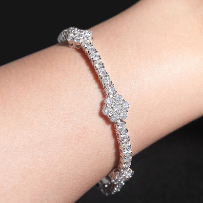 MOISSANITE ICED FLOWERS TENNIS BRACELET - WHITE GOLD