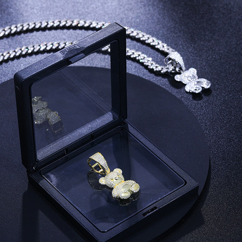 VVS Moissanite Aurora Bear Pendant