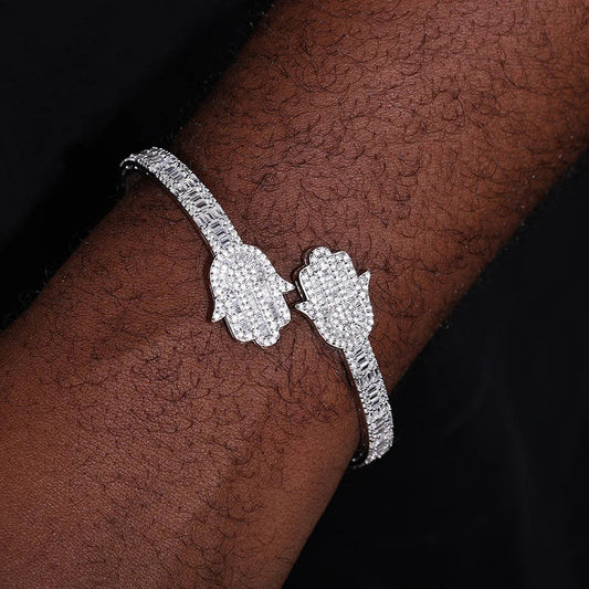S925 Moissanite Baguette Hamsa Bangle