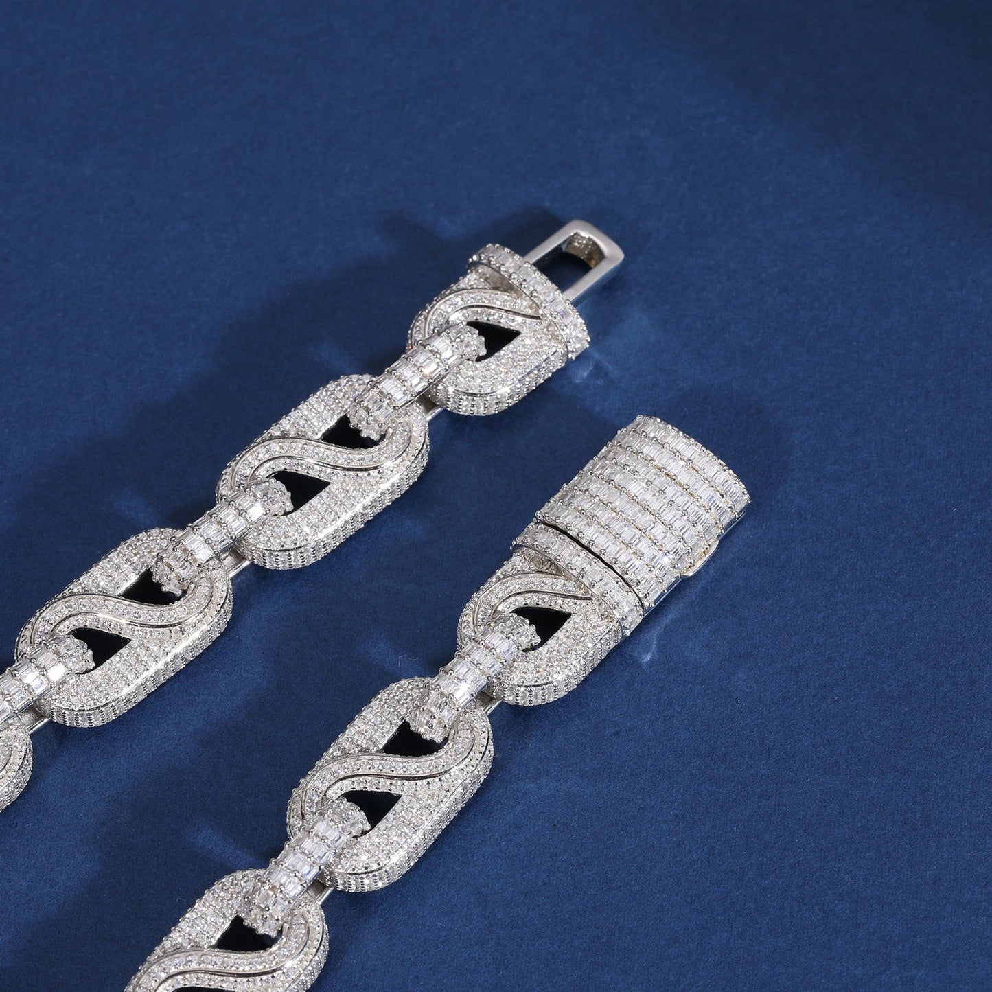 14mm S925 Moissanite Infinity Mariner Link Chain